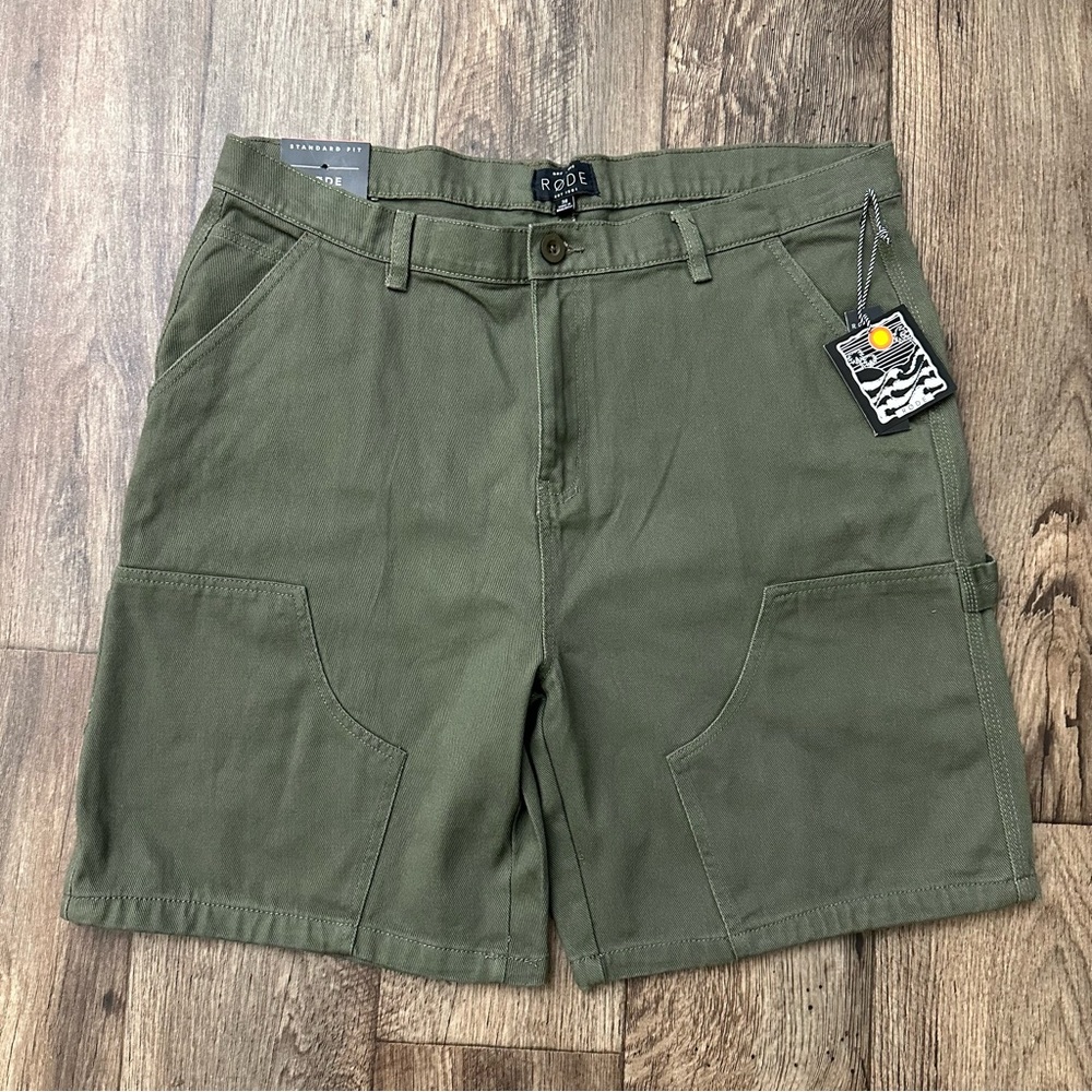 Røde Cotton Blend Standard Fit Shorts Men’s Size 38 Army Green